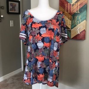 LuLaRoe Classic T size 3XL
